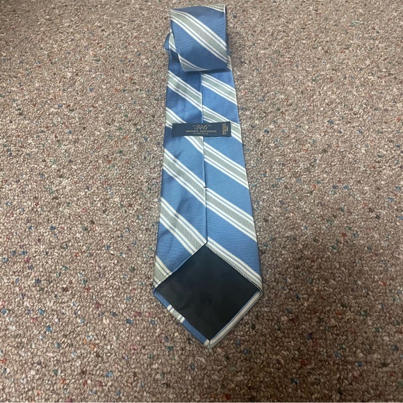 Vintage 346 Brooks Brothers Men’s Neck The 100% Silk Made In USA Blue Striped - Picture 2 of 3